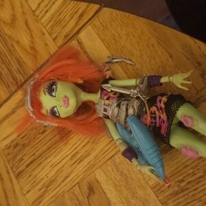 Alien hunter doll